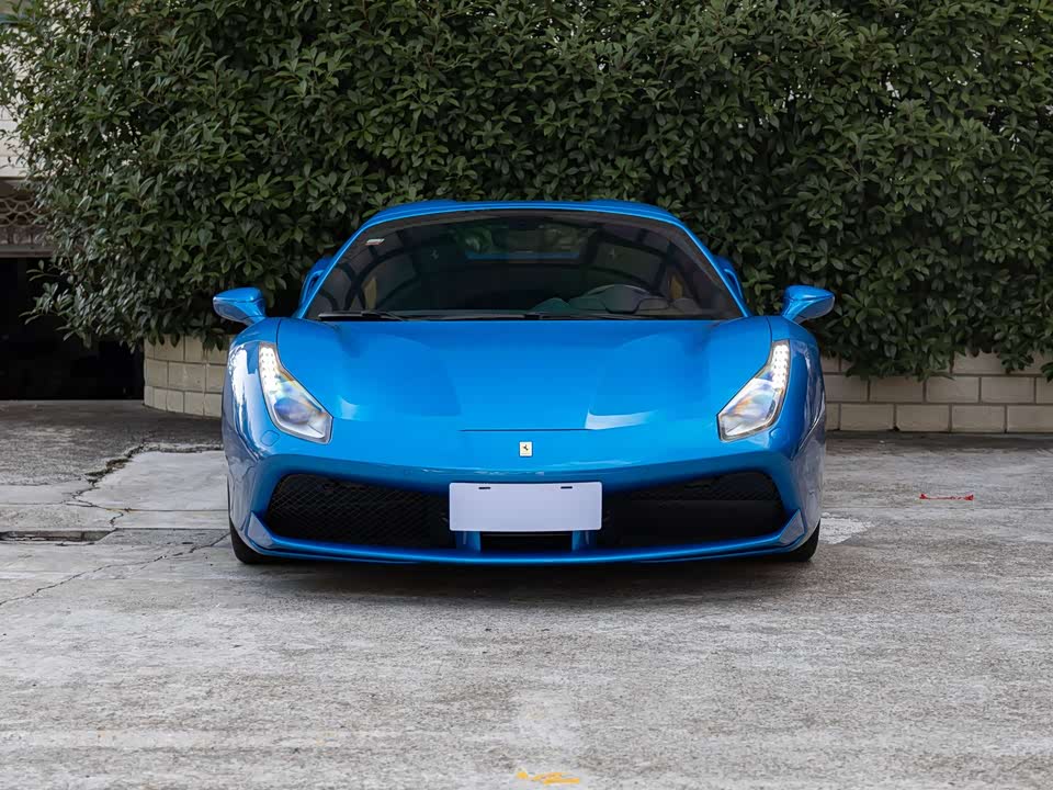 Ferrari 488