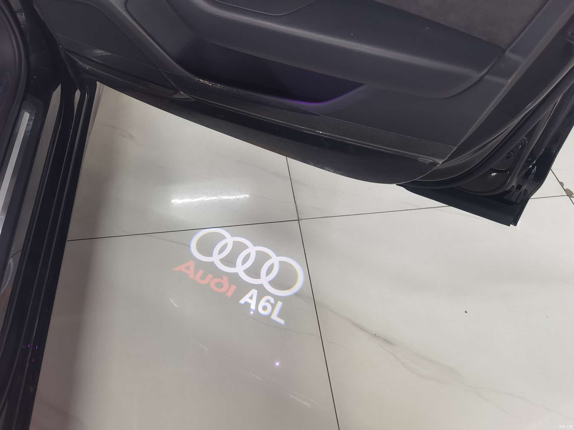 Audi A6L, 2019 24