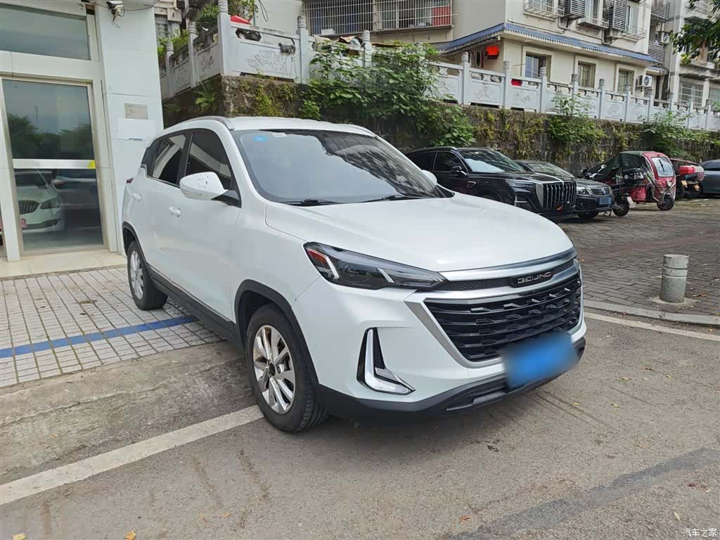 BAIC X3, 2020 4