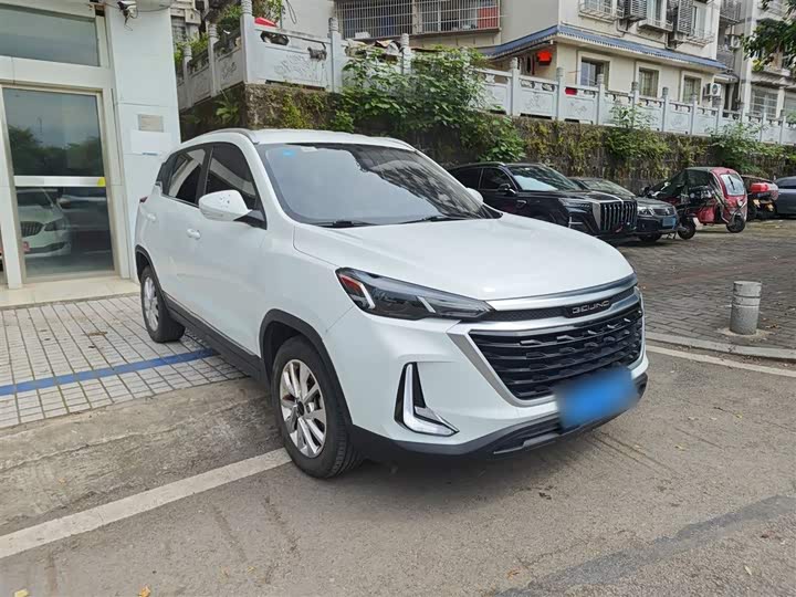 BAIC X3 2019 1.5T CVT rong yao ban