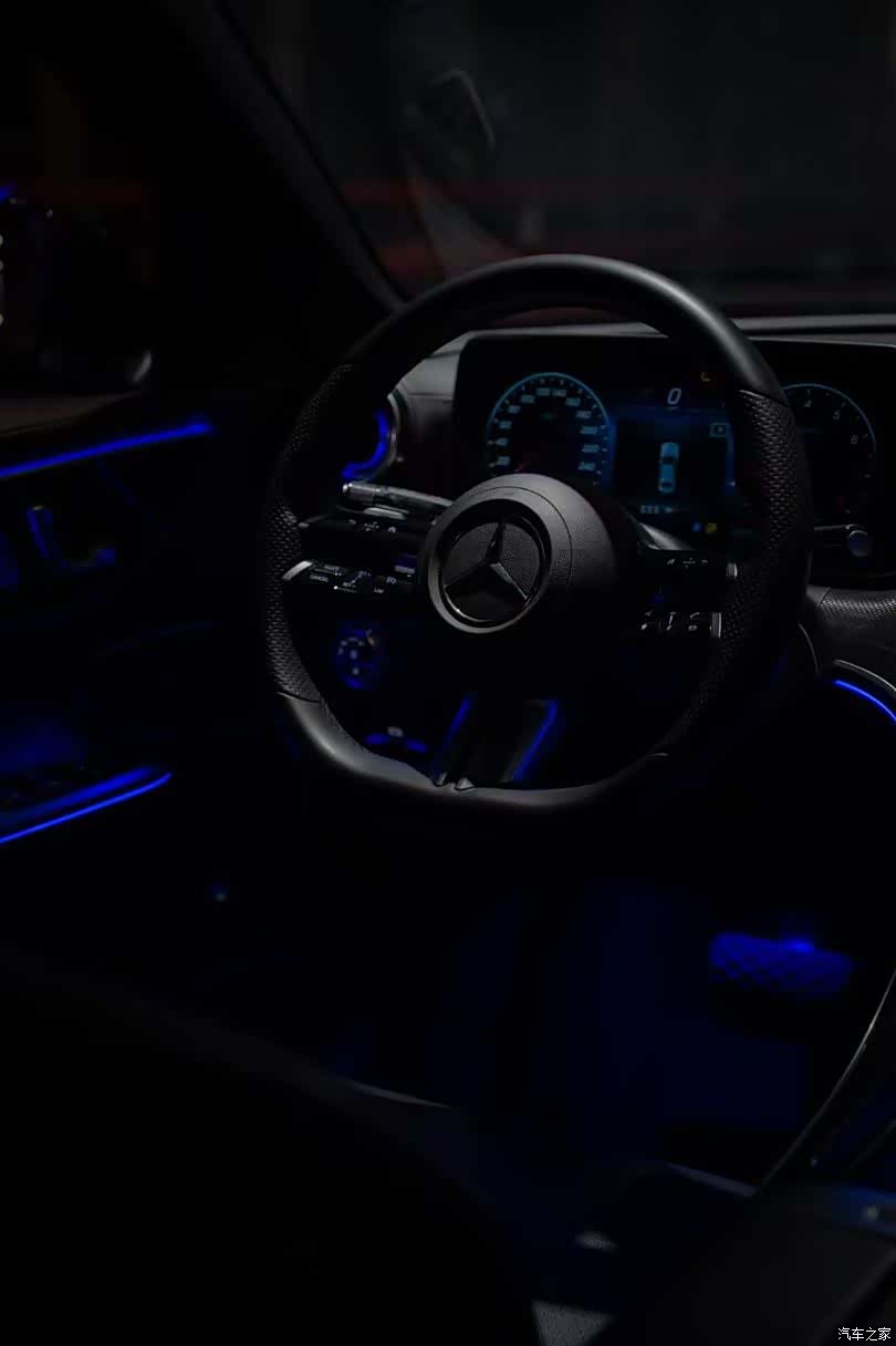 Mercedes-Benz C-Class, 2021 4