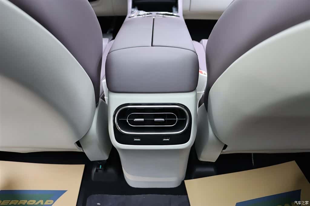Leapmotor C11, 2023 21