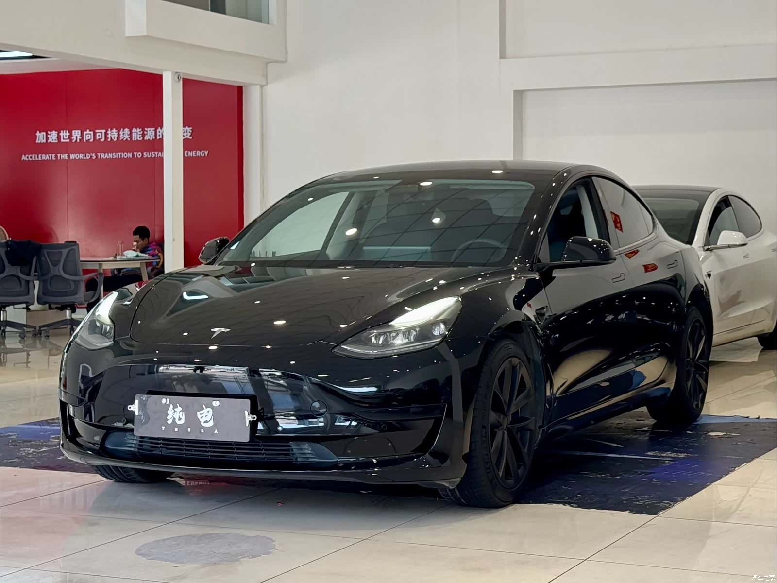 Tesla Model 3, 2021 1