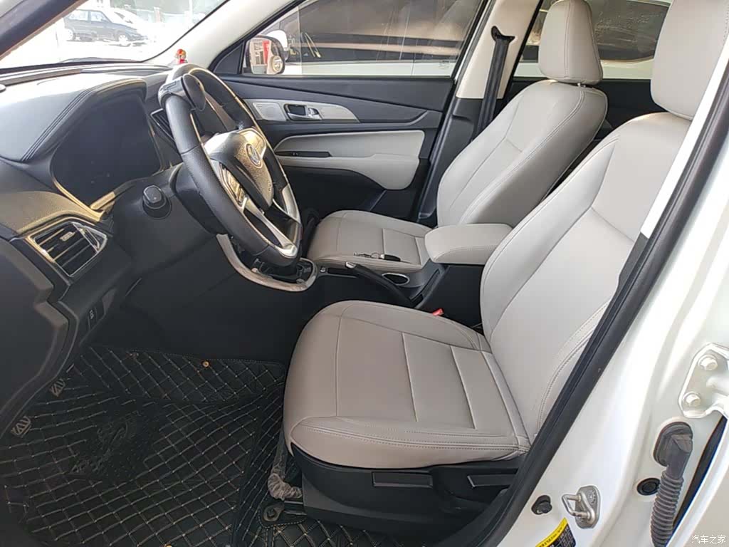 BAIC S5, 2017 15