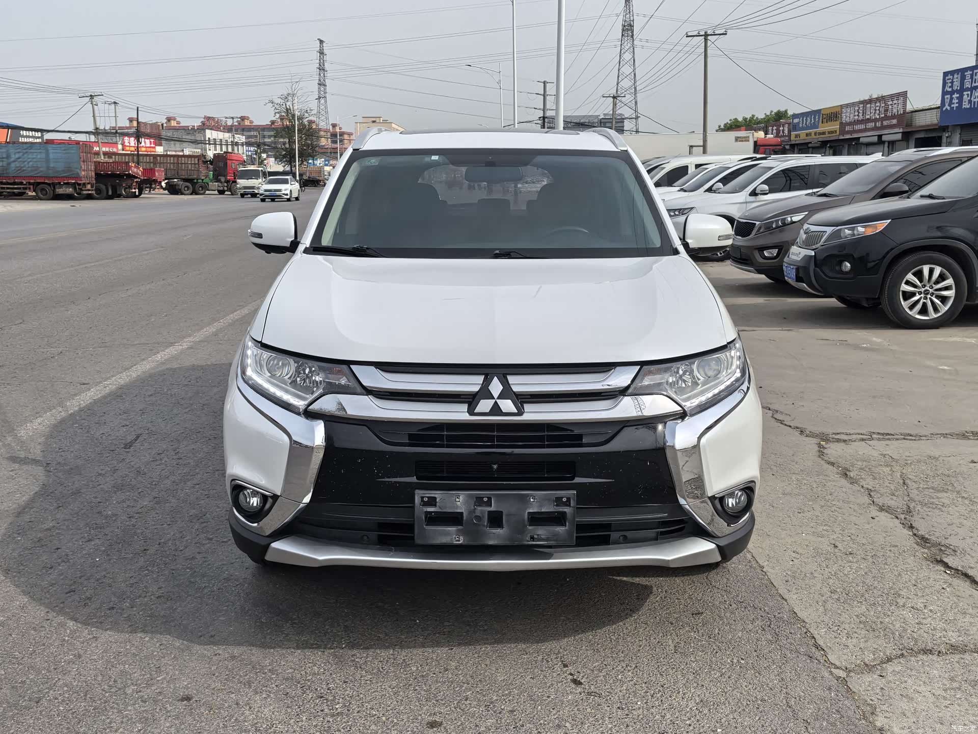 Mitsubishi Outlander, 2018 2