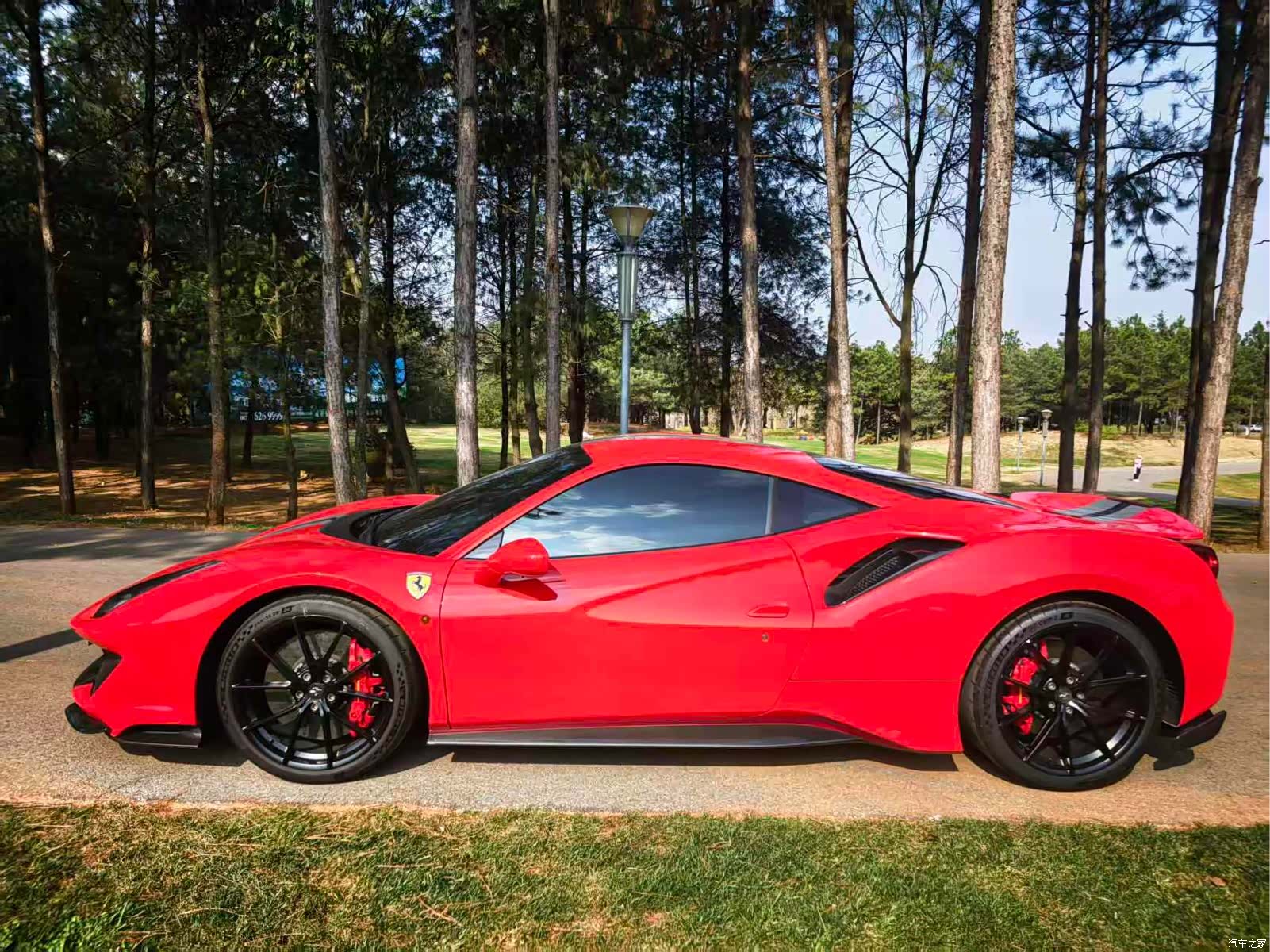 Ferrari 488, 2019 все фото