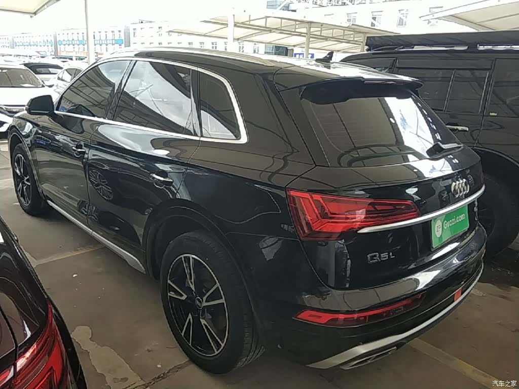 Audi Q5L, 2024 23