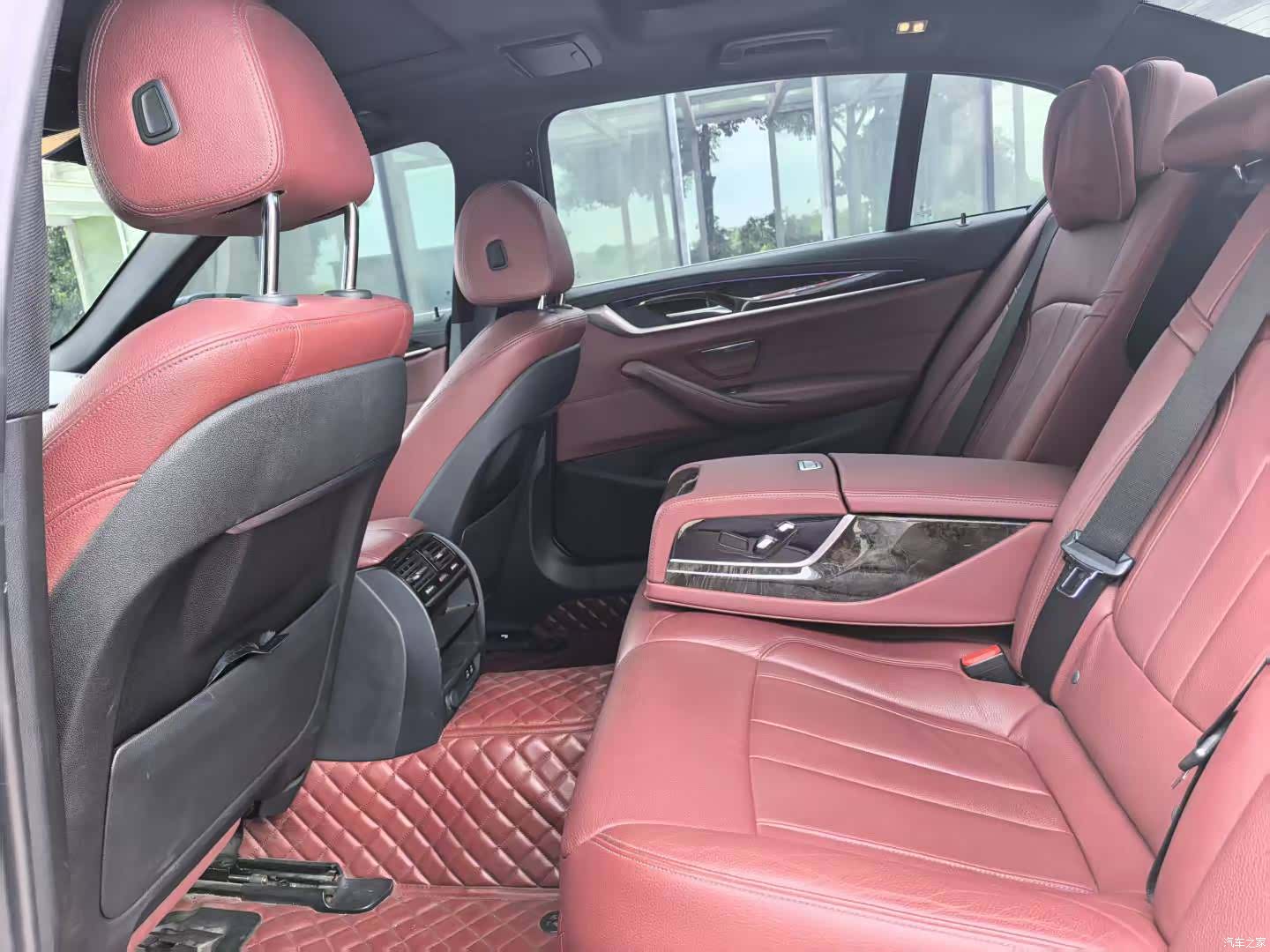 BMW 5 Series, 2020 6