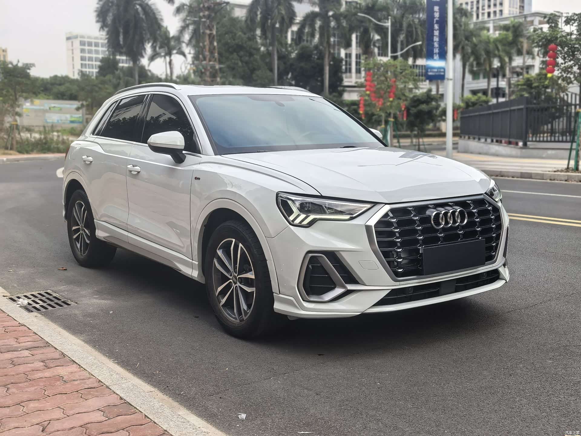 Audi Q3, 2022 1