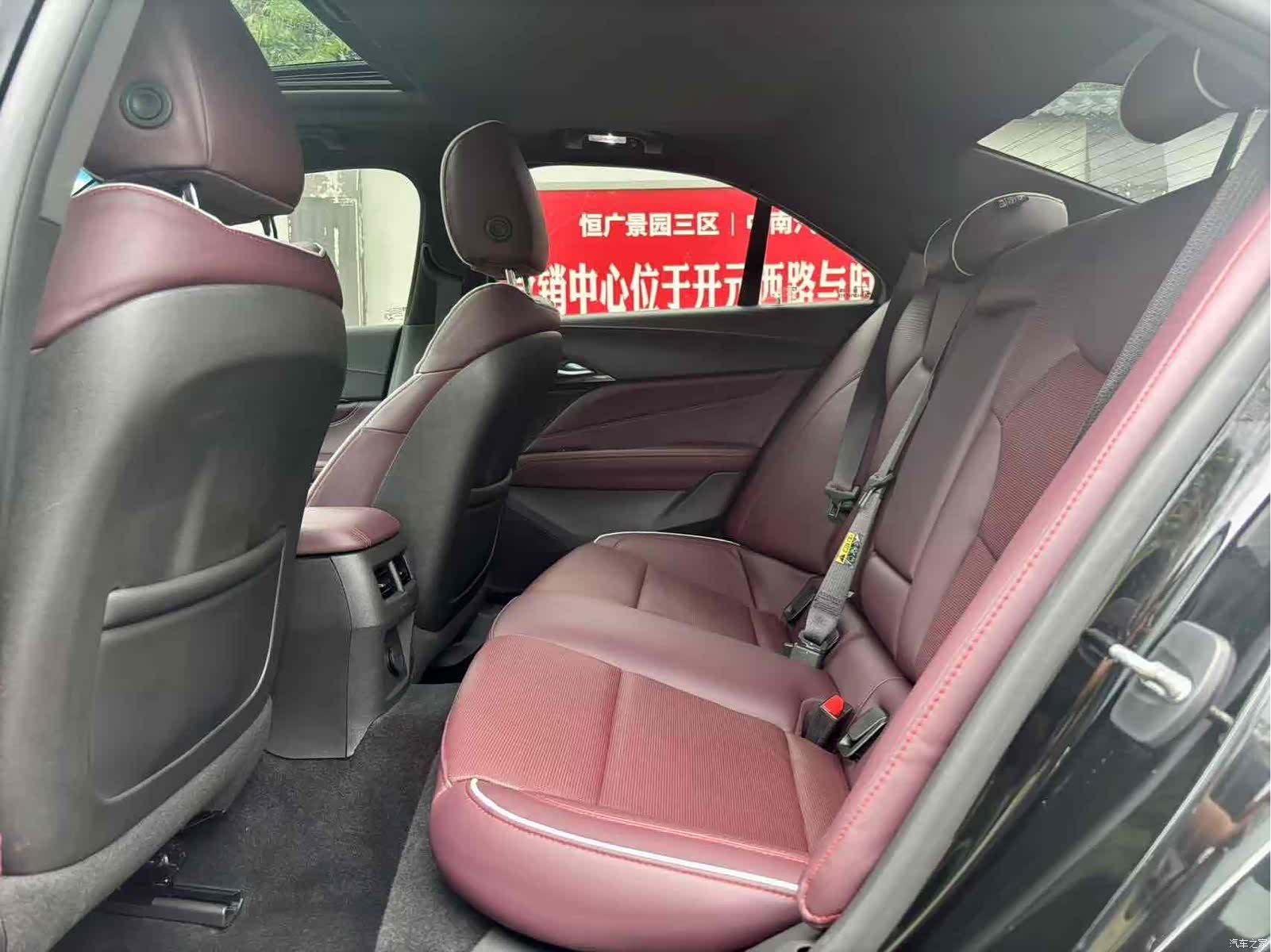Cadillac CT4, 2020 12