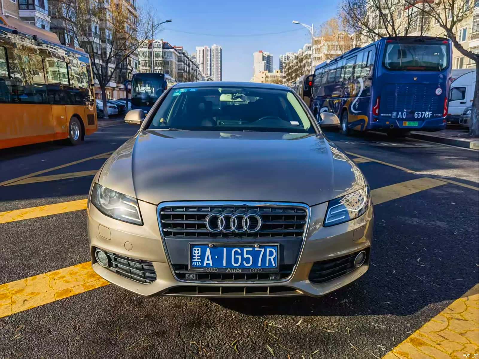 Audi A4L, 2011 2