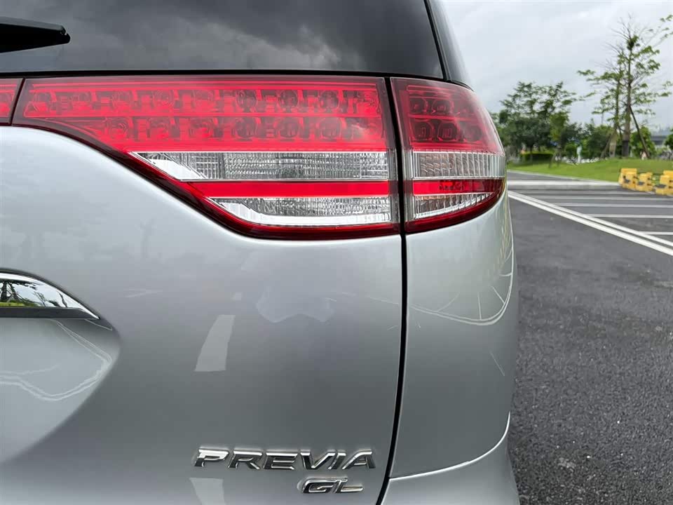 Toyota Previa