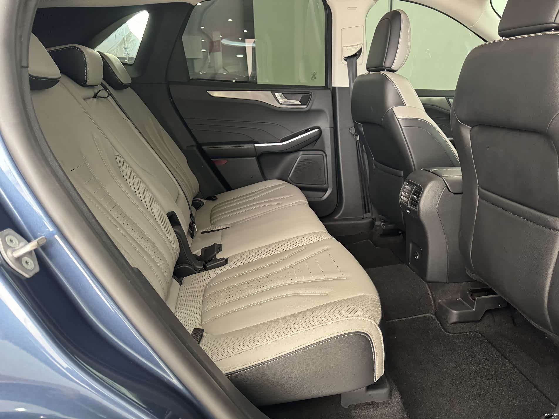 Ford Escape, 2021 12
