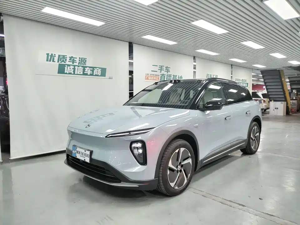 NIO ES6