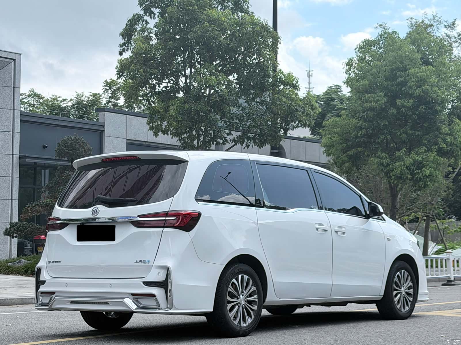 Buick GL8, 2020 15