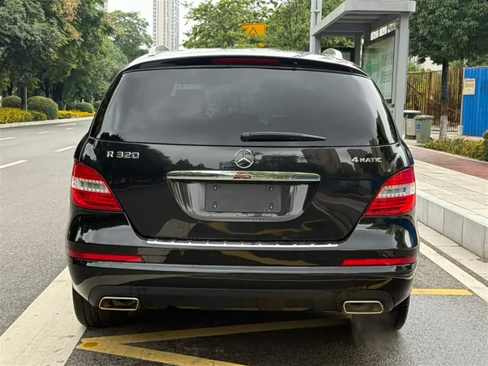 Mercedes-Benz R-class