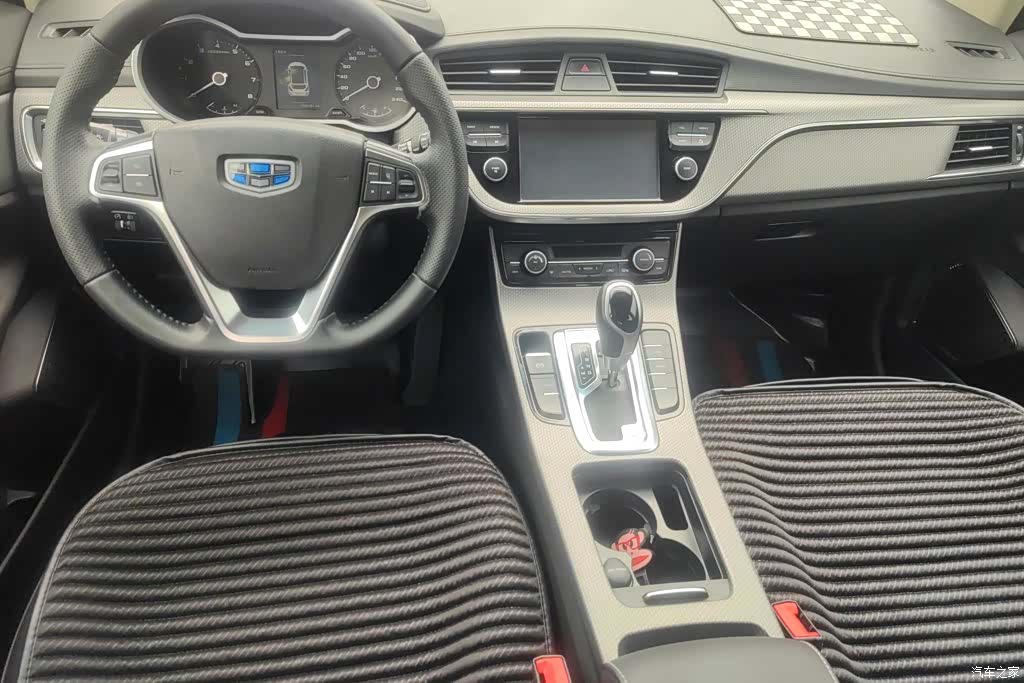 Geely Emgrand, 2016 12