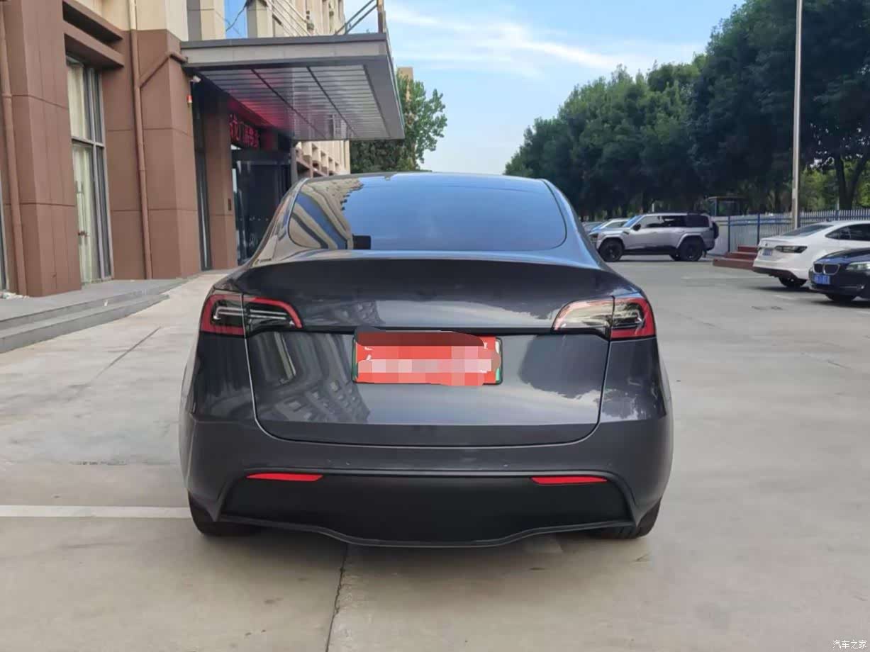 Tesla Model Y, 2022 8