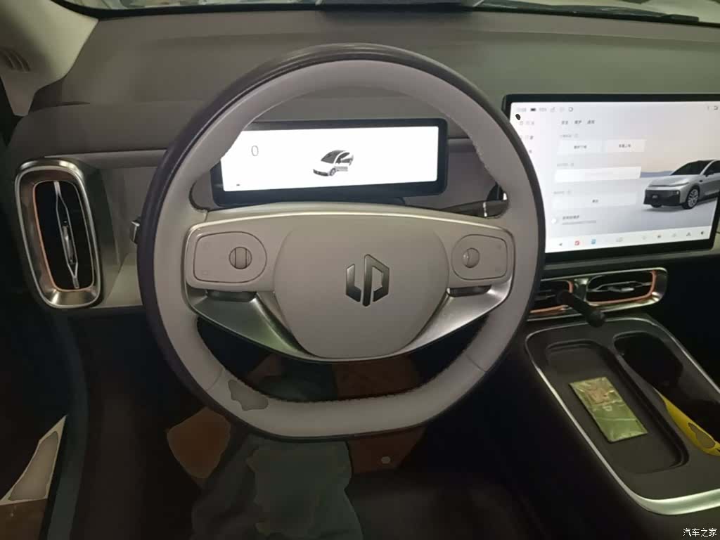 Leapmotor B01, 2025 11