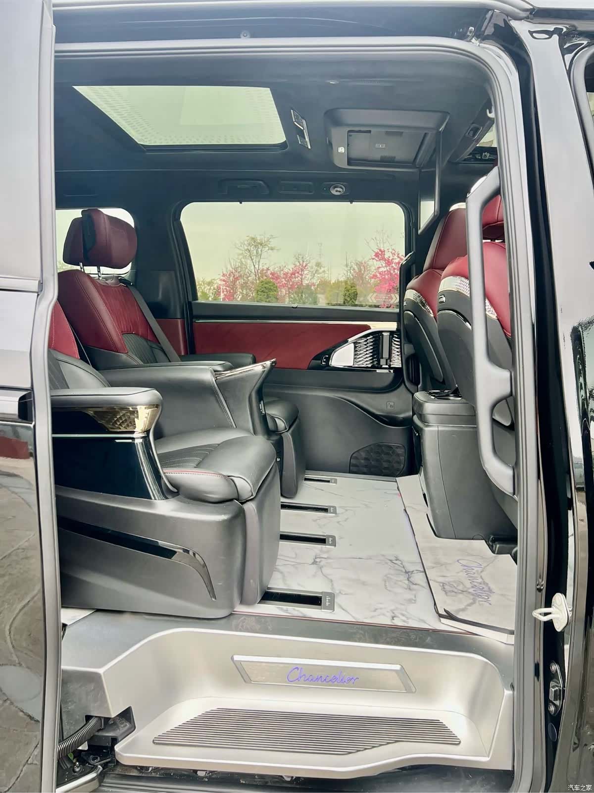 Trumpchi M8, 2023 9