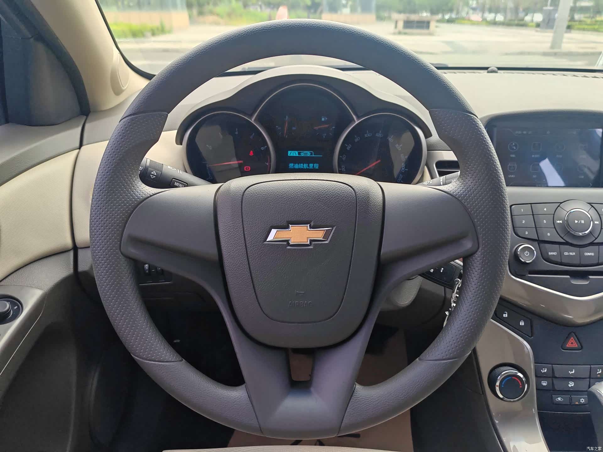Chevrolet SE, 2014 12