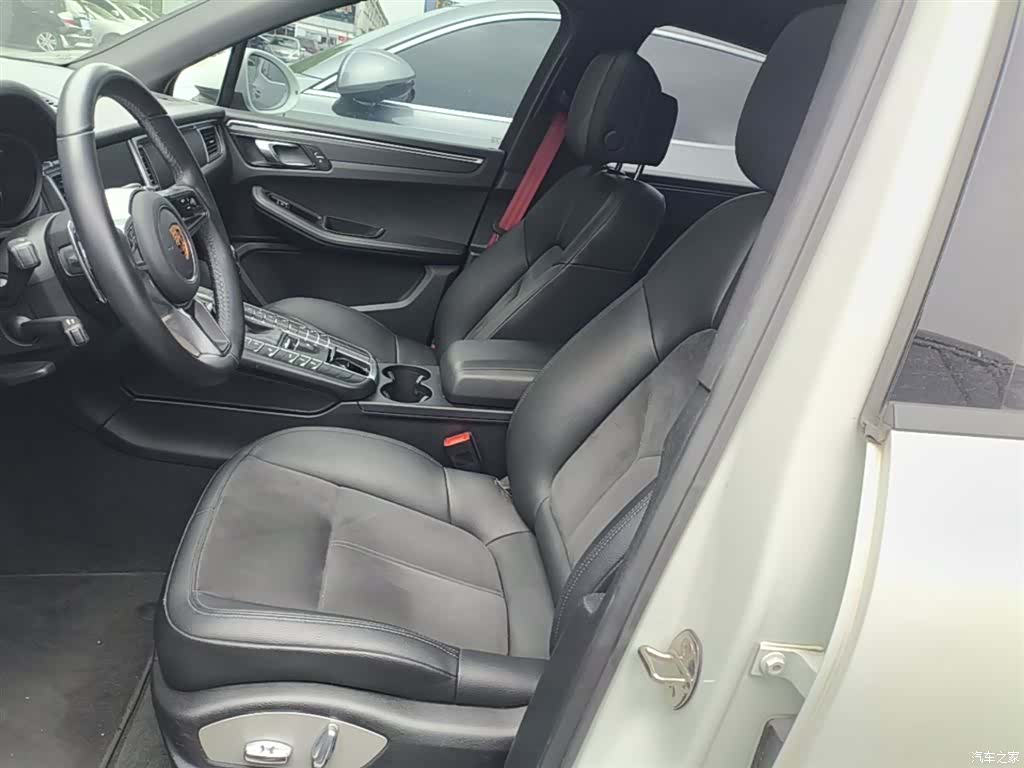 Porsche Macan, 2018 15