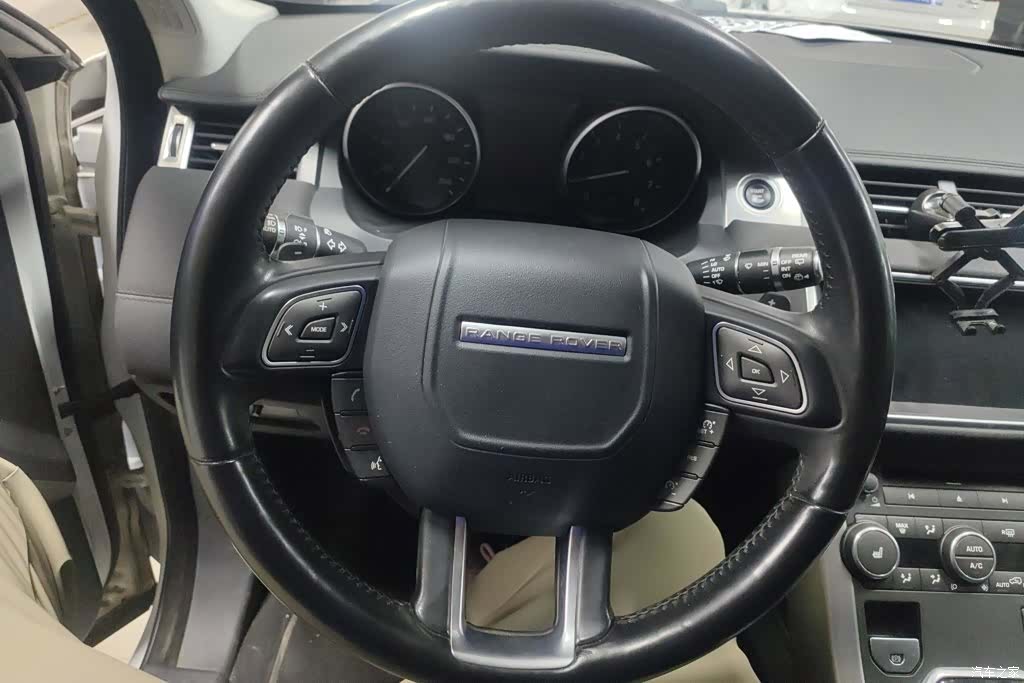 Land Rover Range Rover, 2019 15