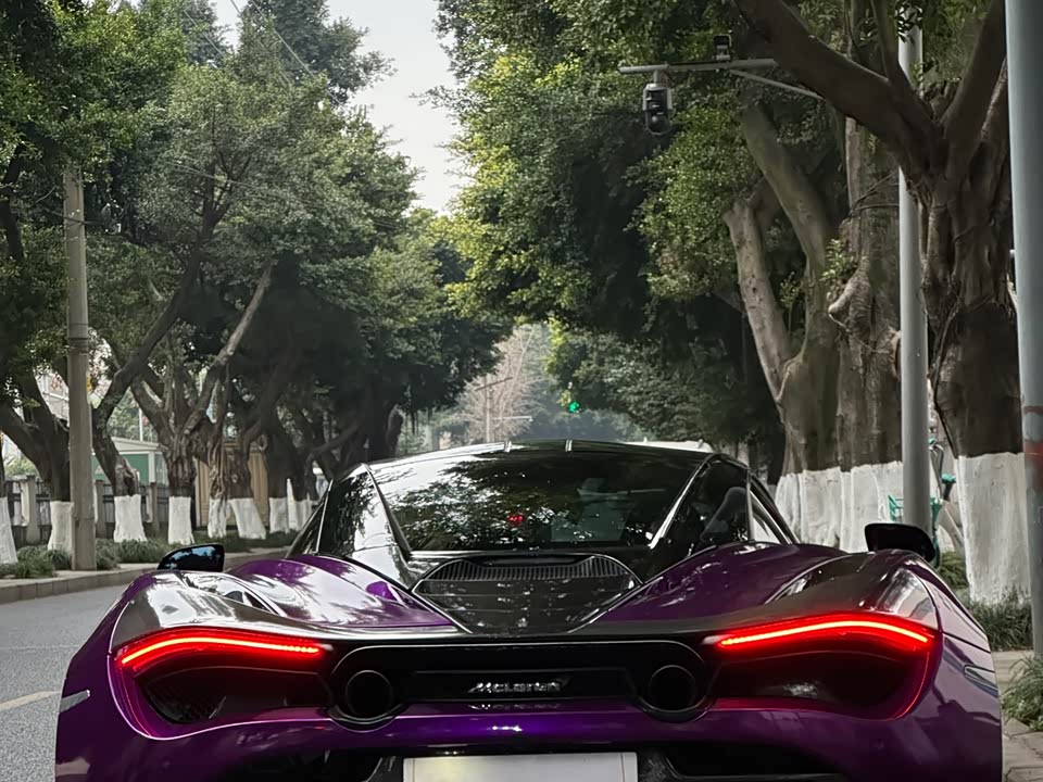 McLaren 720S