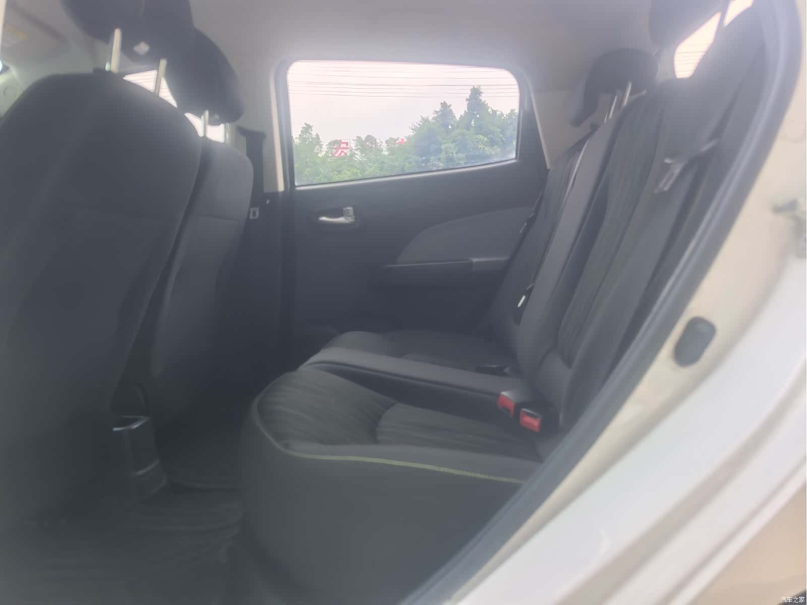 Changan EV360, 2021 все фото