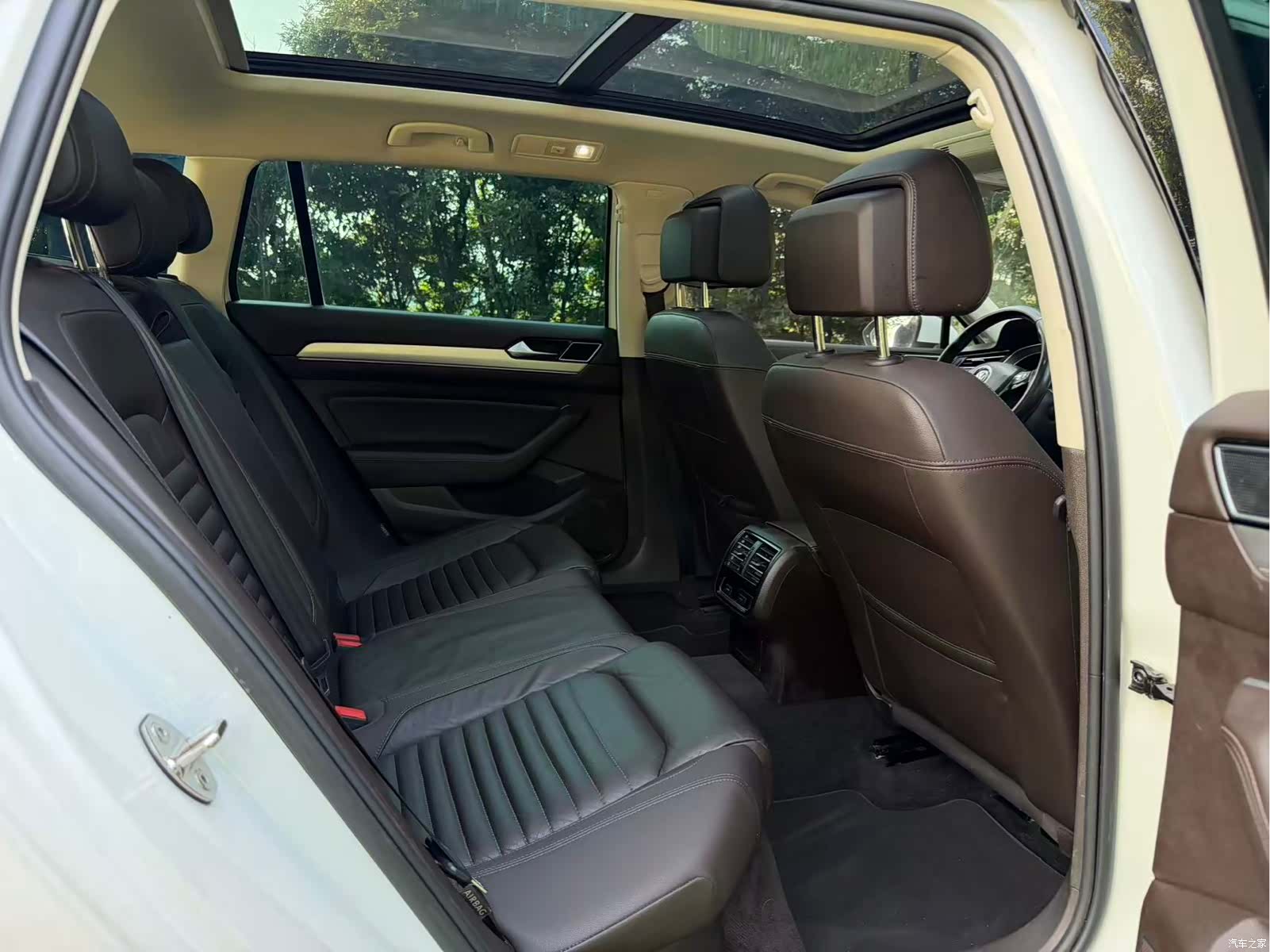 Volkswagen Variant, 2016 все фото