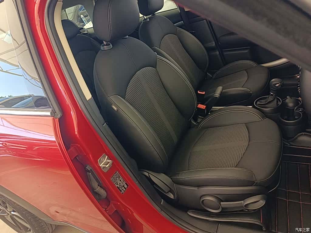 Mini Countryman, 2016 25