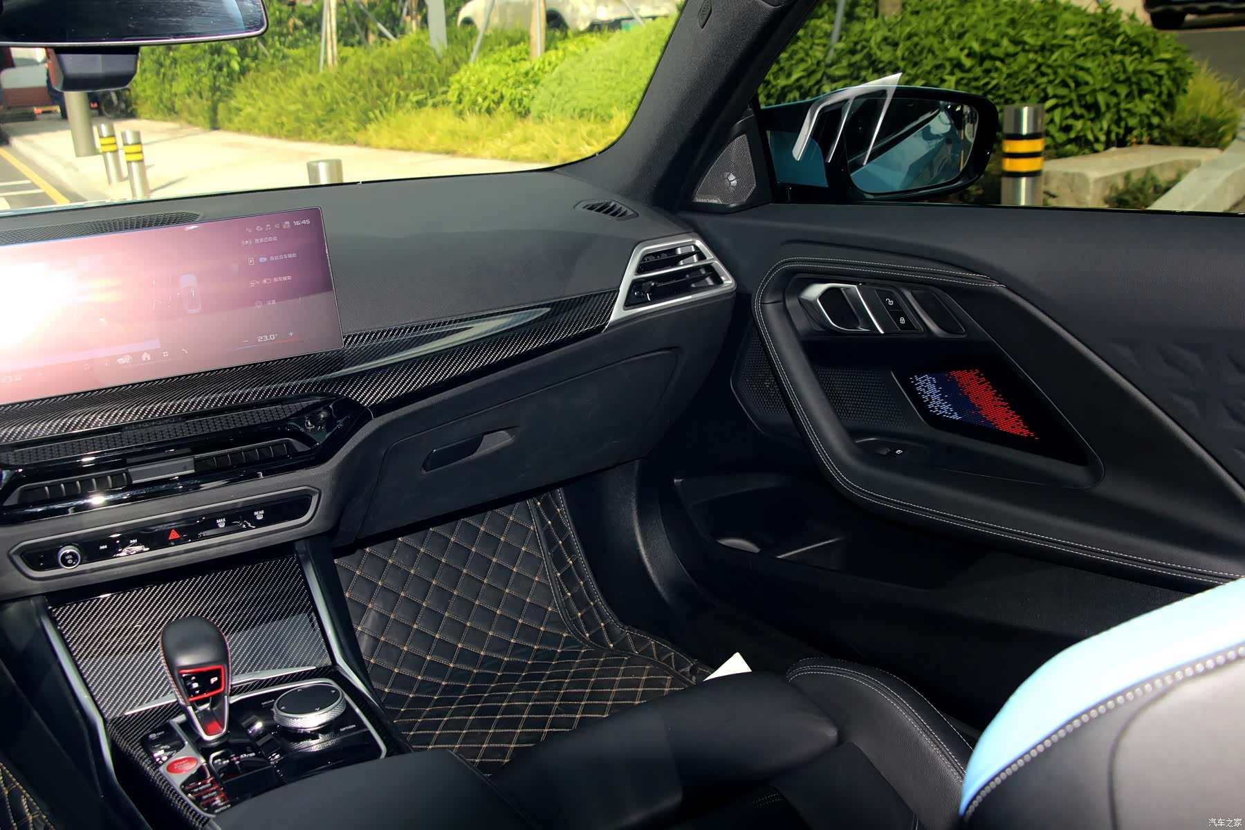 BMW M2, 2025 11