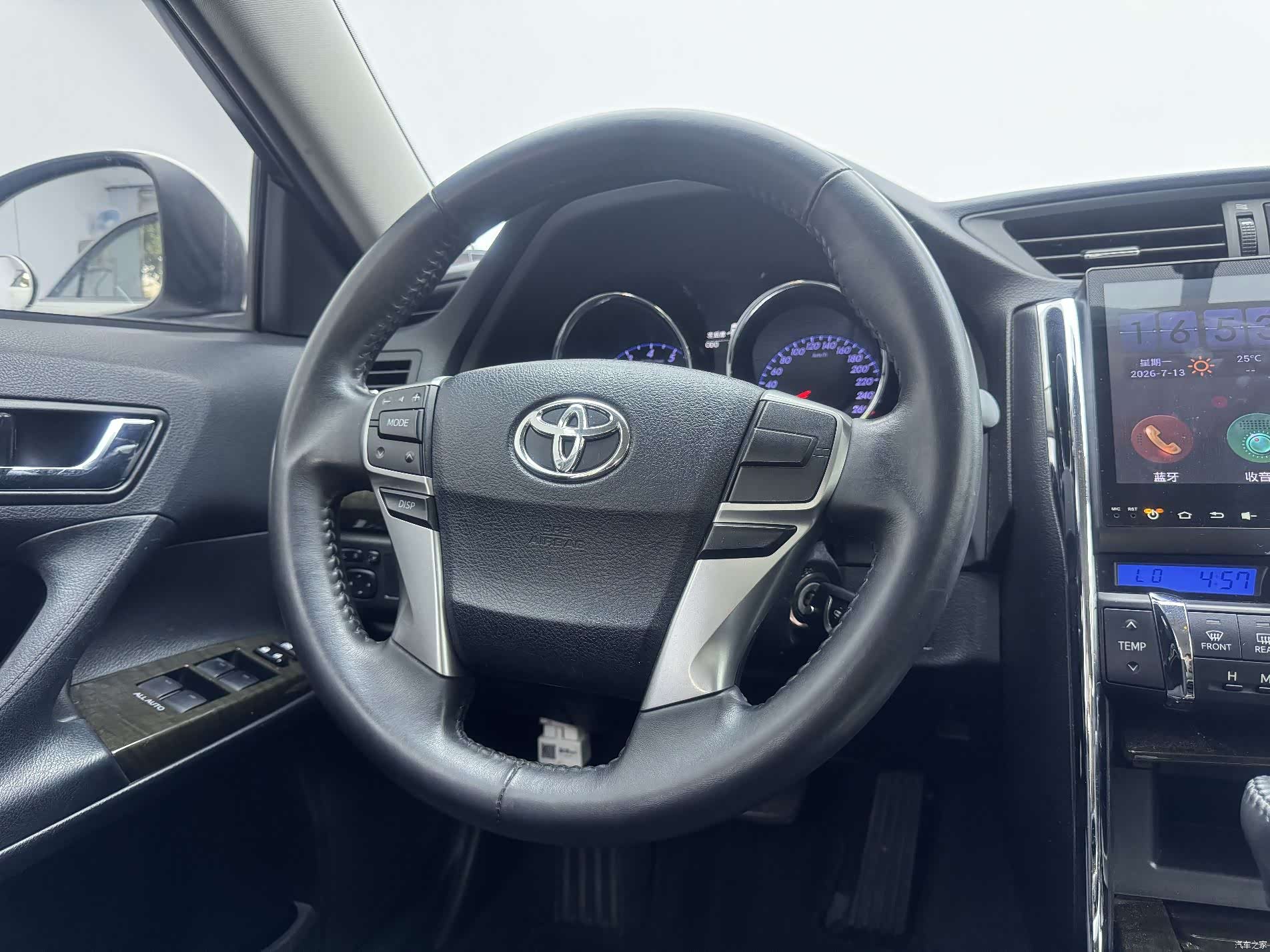 Toyota 2.5S, 2016 13
