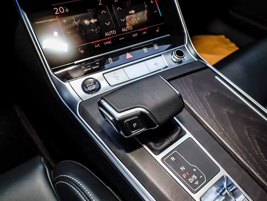 Audi A6L 2026, фото 17