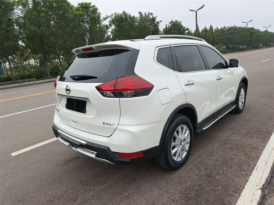 Nissan Qijun