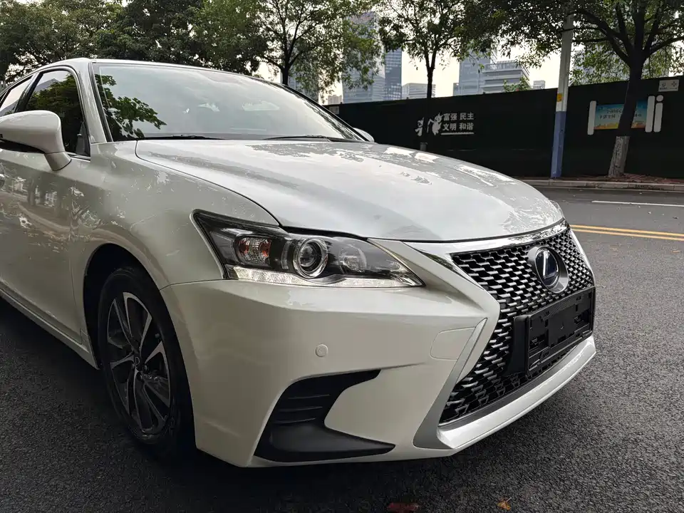 Lexus CT