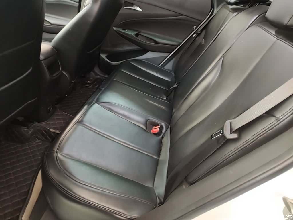 Buick Encore, 2022 17