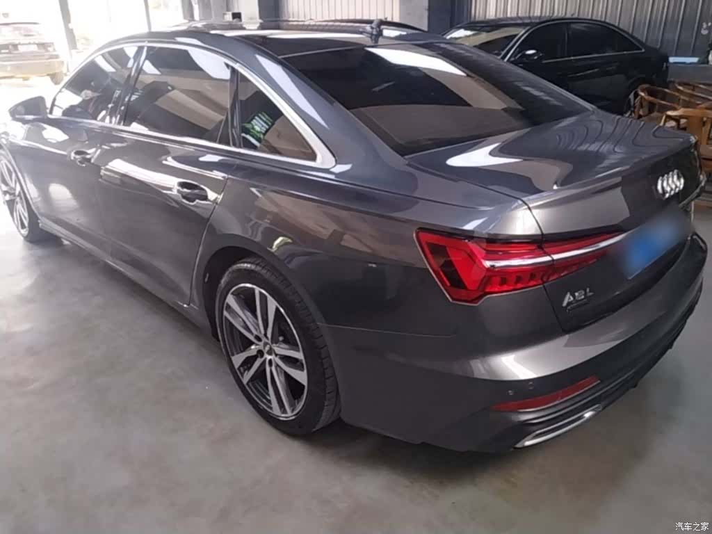 Audi A6L, 2020 все фото