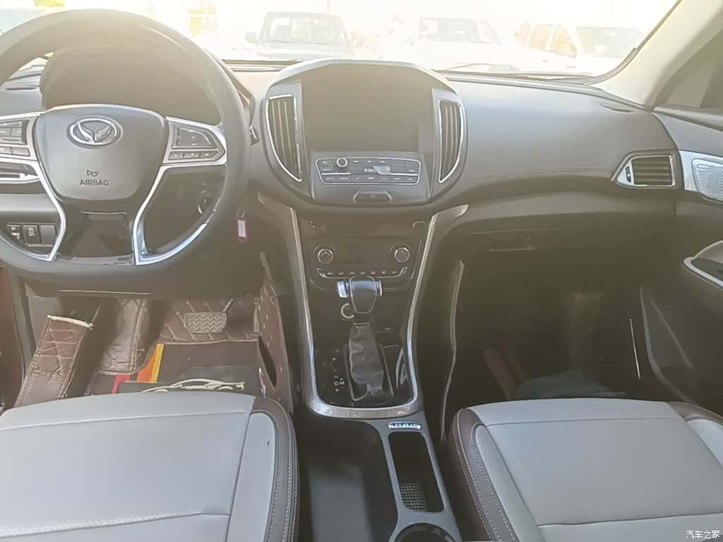 BAIC S5, 2017 14