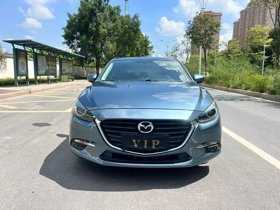 Mazda 3 Angkesaila