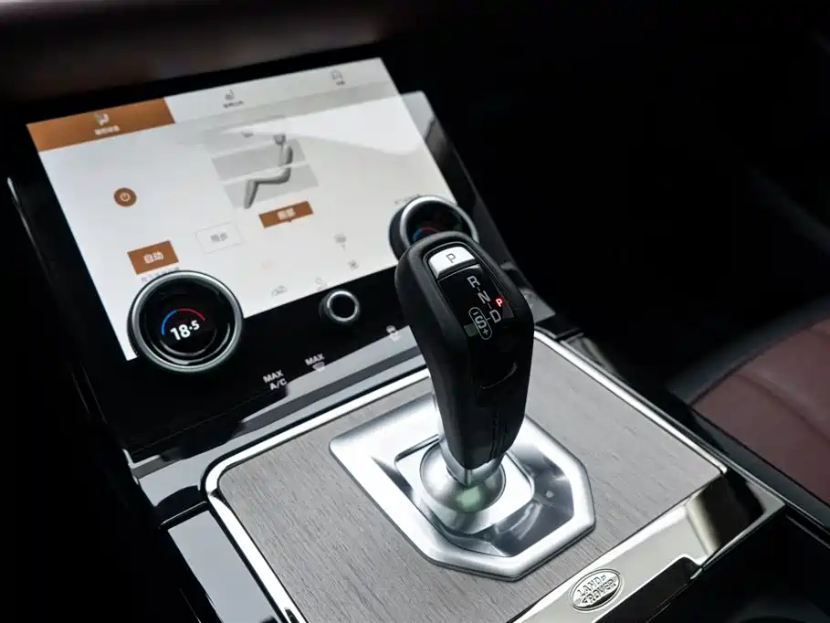 Land Rover Range Rover Aurora