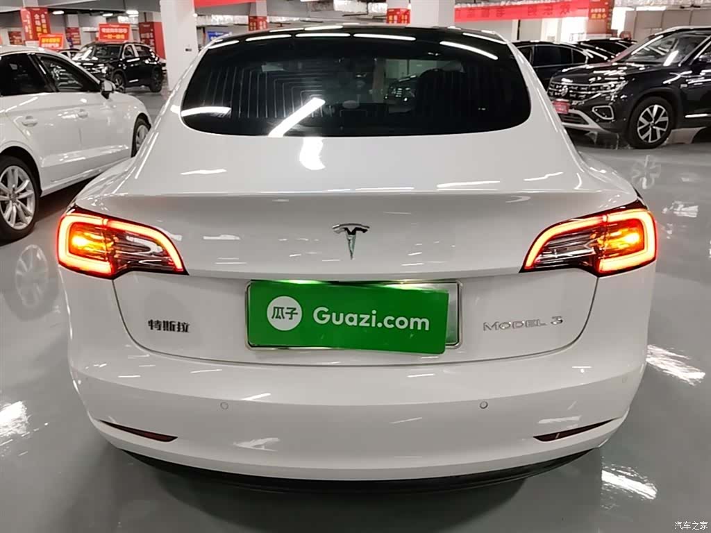 Tesla Model 3, 2020 6