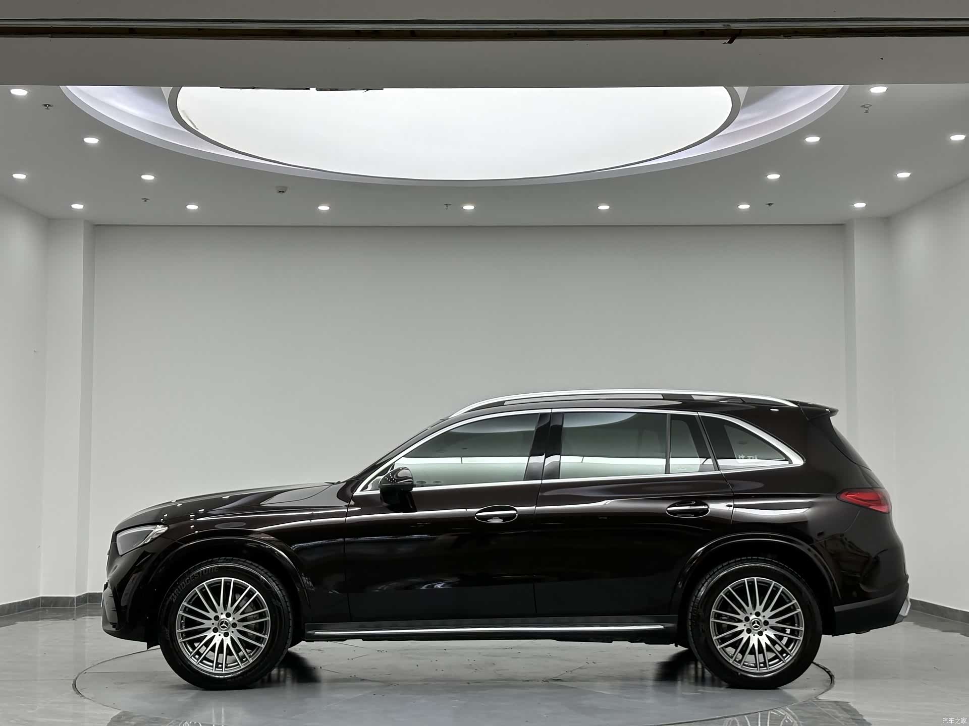Mercedes-Benz GLC, 2024 4