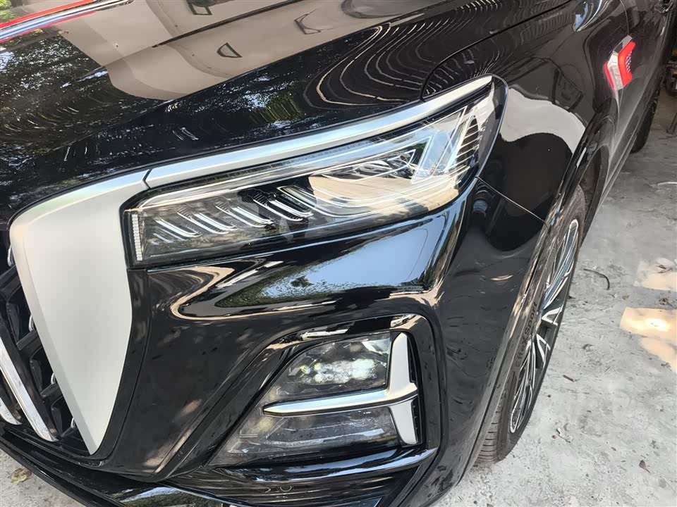 Hongqi HS5 Hongqi HS5