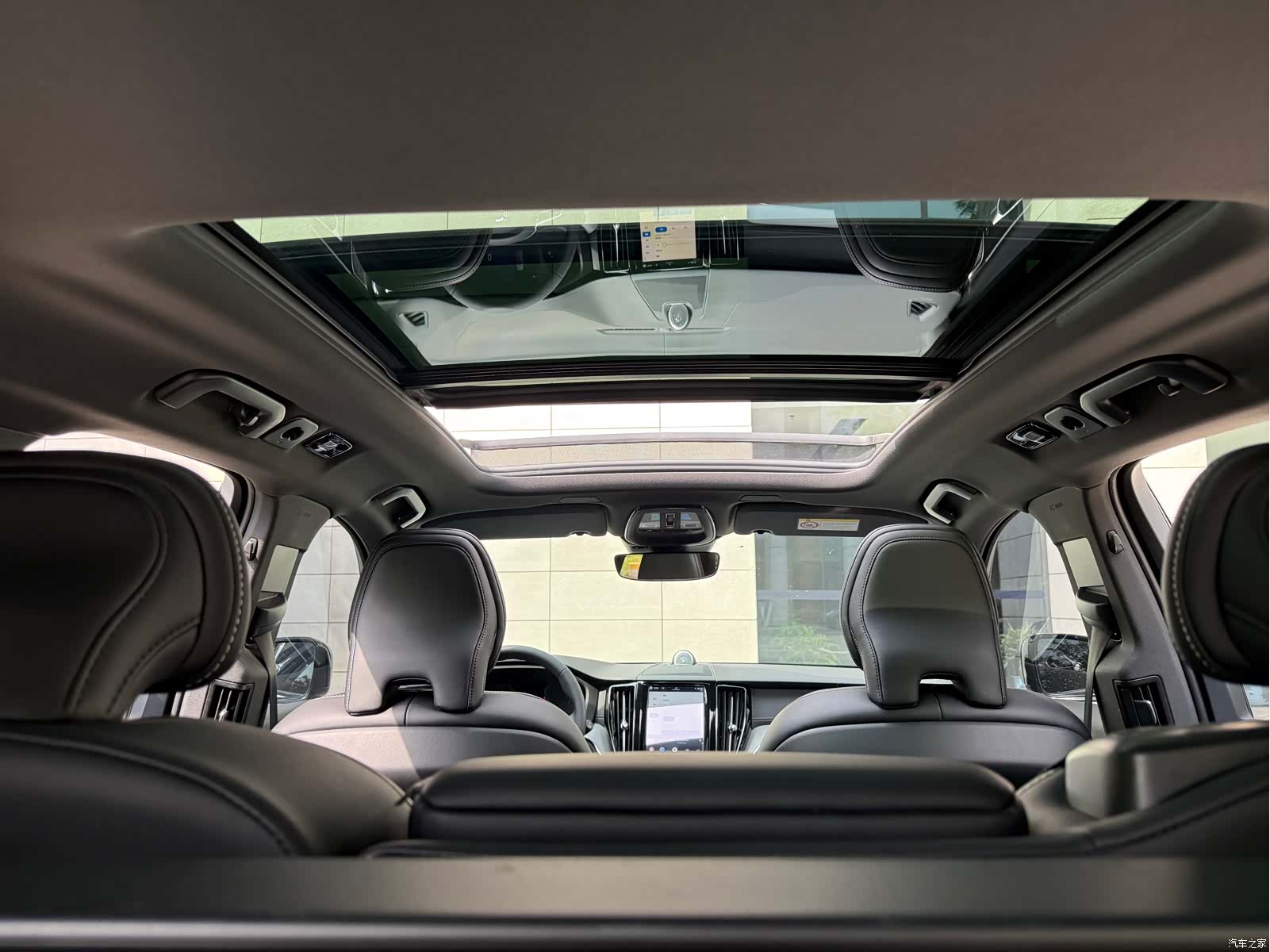Volvo XC60, 2022 16