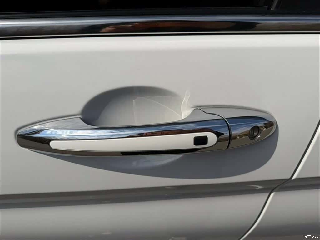 Haval M6, 2022 13