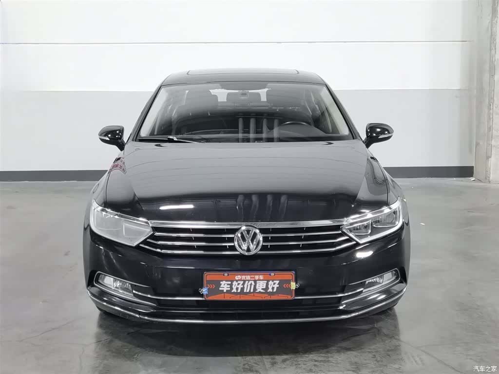 Volkswagen Magotan, 2018 3