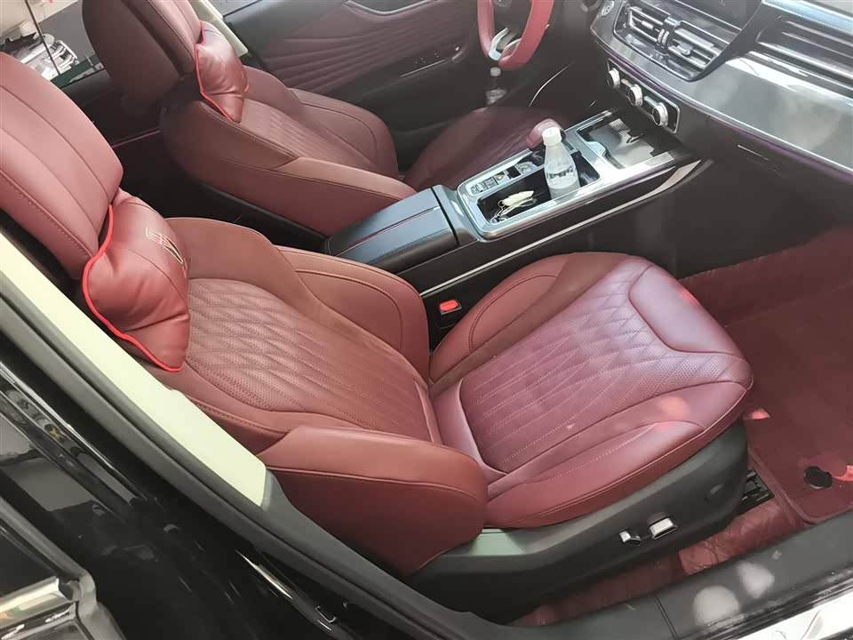 Hongqi HS5 Hongqi HS5
