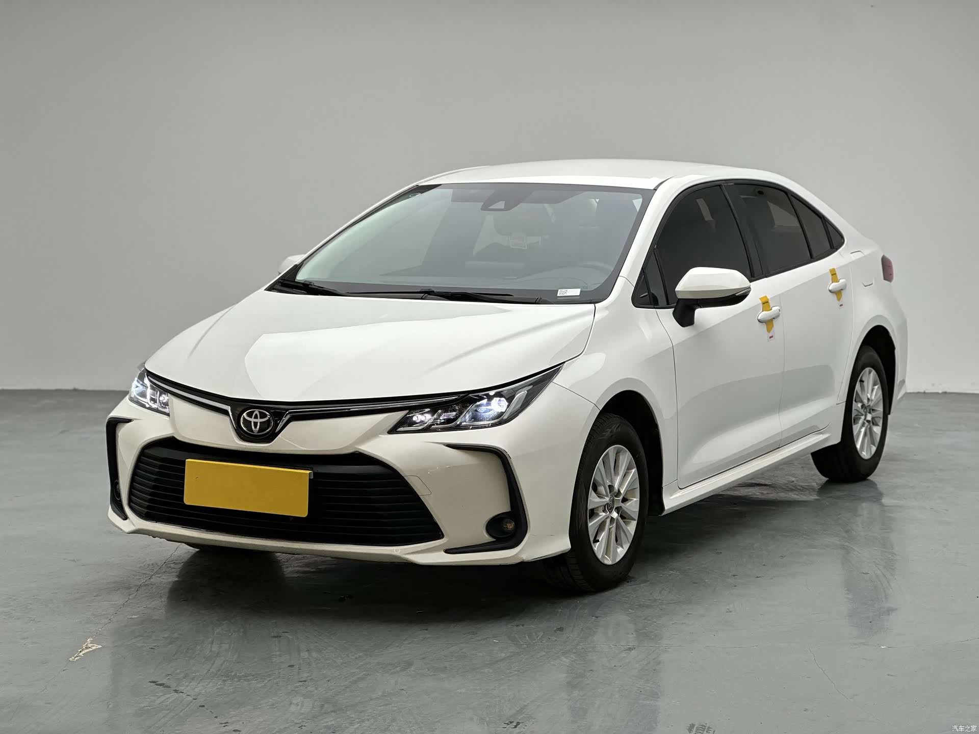 Toyota Corolla, 2024 1