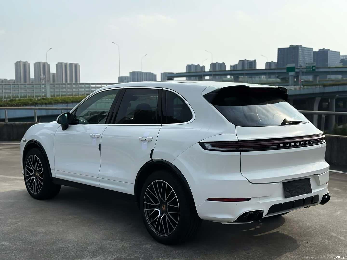 Porsche Cayenne, 2017 7